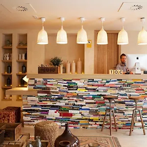 Toc ホステル