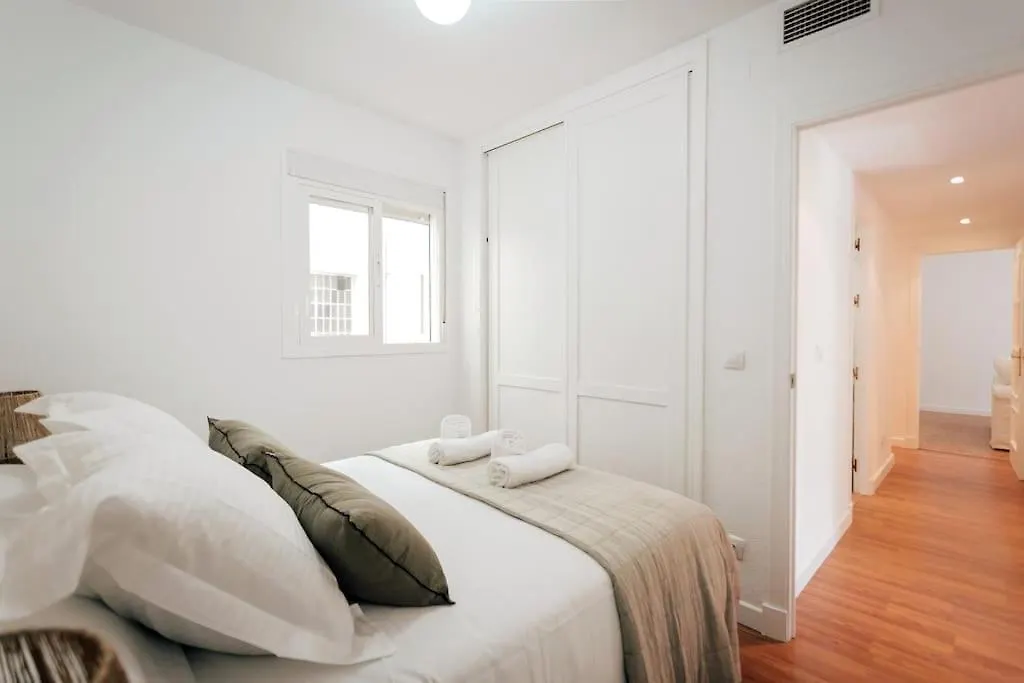 O&L Murillo Bright Apartment - Terrace & Parking Seville Spain